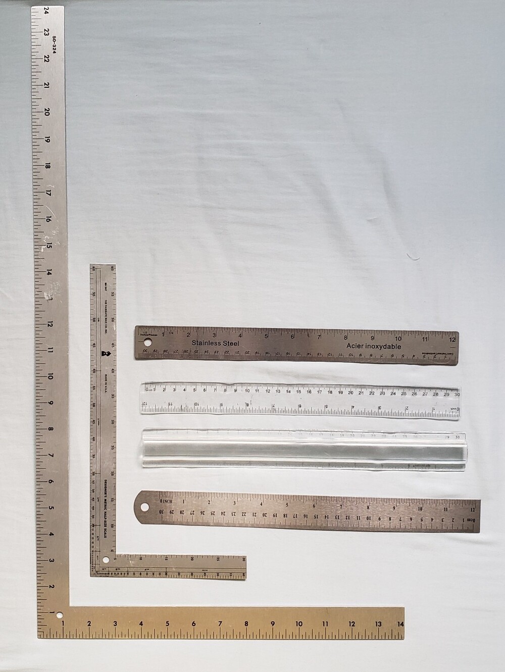📏 Ruler Bundle Lot of 6 – 4 Straight Rulers + 2 L-Shaped Square Rulers